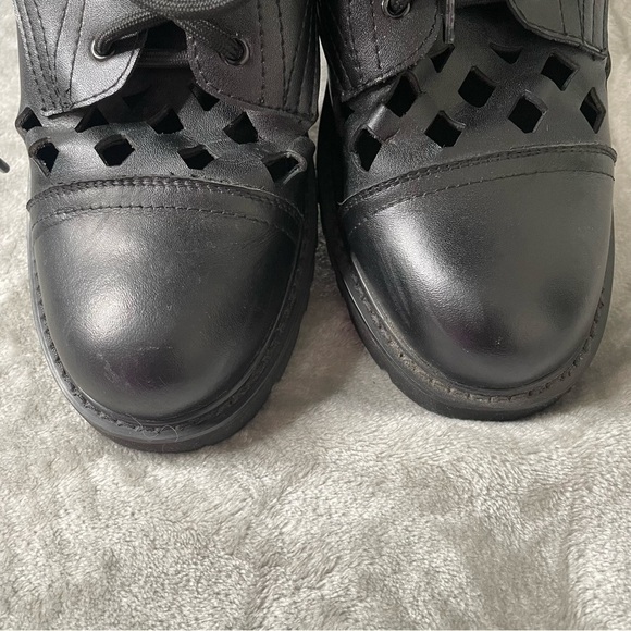 Black Laser Cut Faux Leather Lace Up Combat Boots EU 42 Women’s US 10 - Picture 3 of 12
